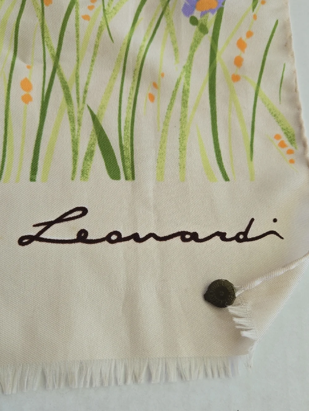 Leonardi Vintage Italian Floral Scarf in Cream with Blue & Green Bouquet Daisies